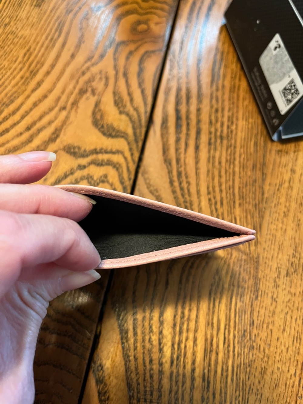 Buff Slim Minimalist Card Holder - Black - Picture 11 of 16